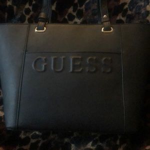 Guess tote